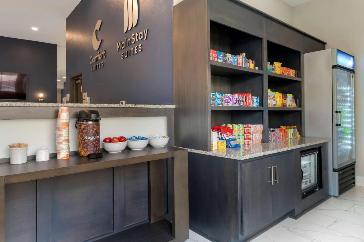 Mainstay Suites Cincinnati University - Uptown Eksteriør bilde