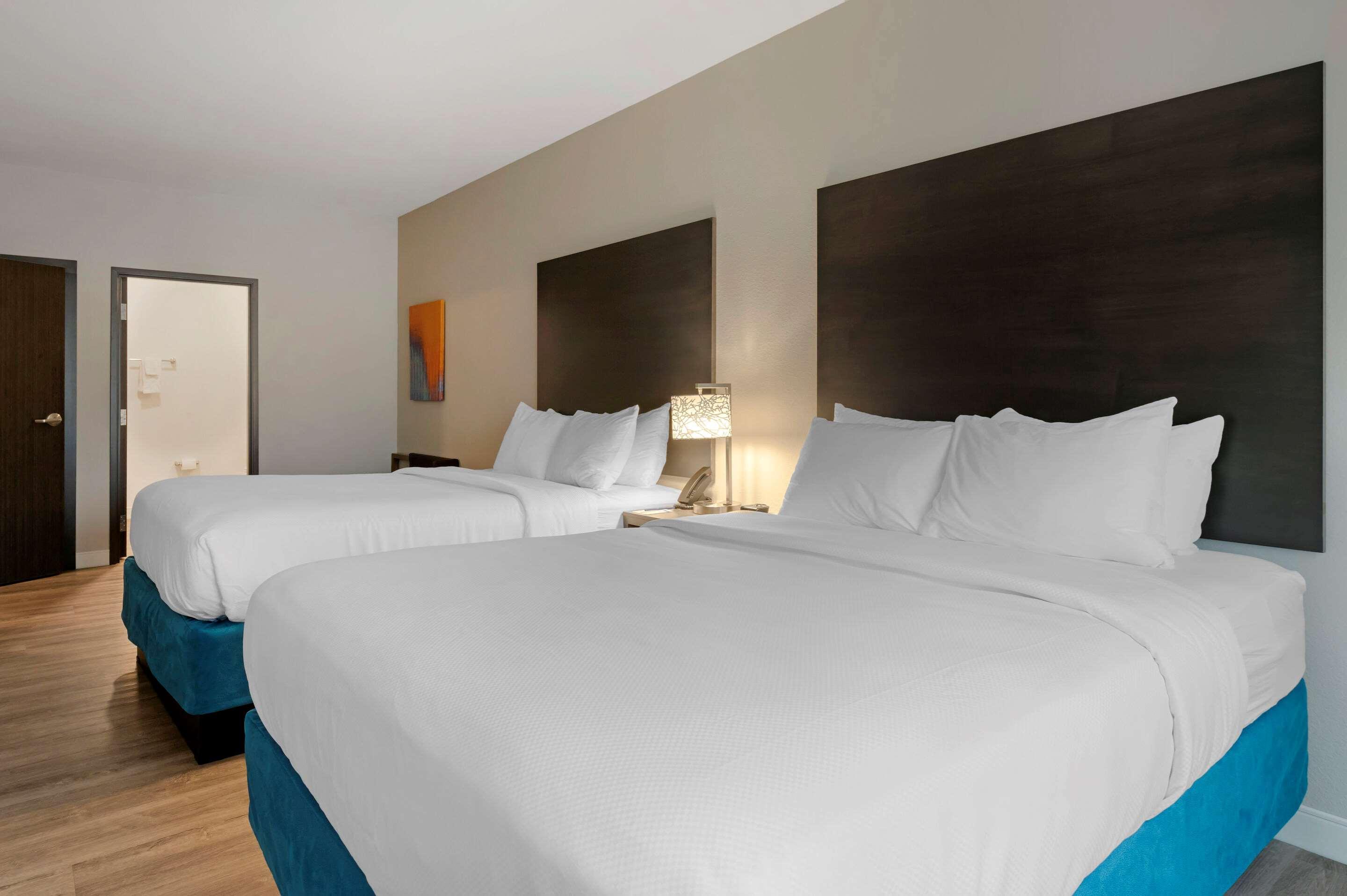 Mainstay Suites Cincinnati University - Uptown Eksteriør bilde