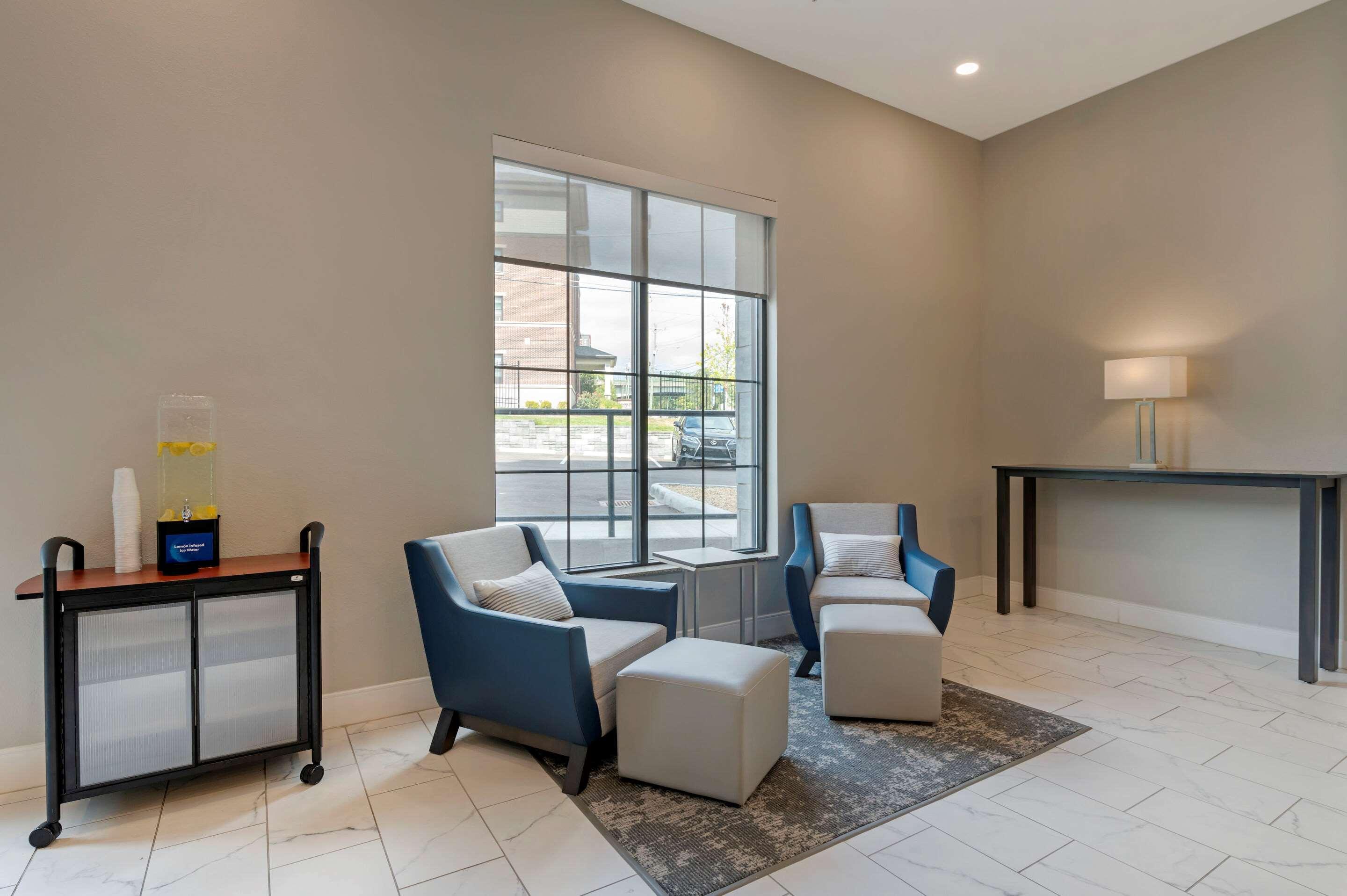 Mainstay Suites Cincinnati University - Uptown Eksteriør bilde