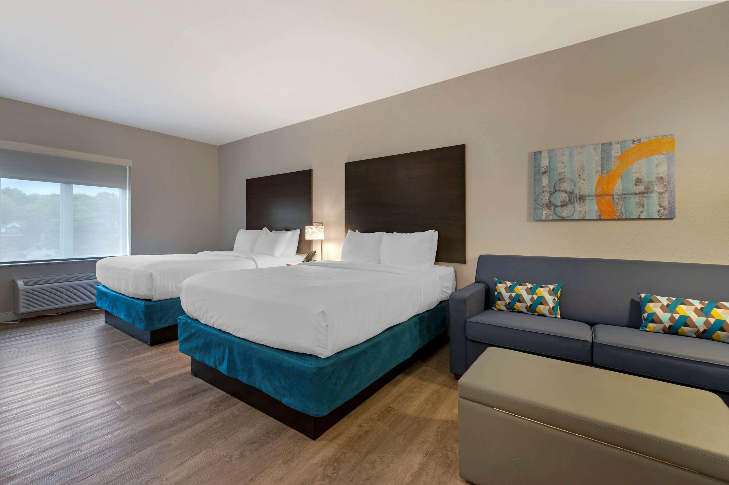 Mainstay Suites Cincinnati University - Uptown Eksteriør bilde